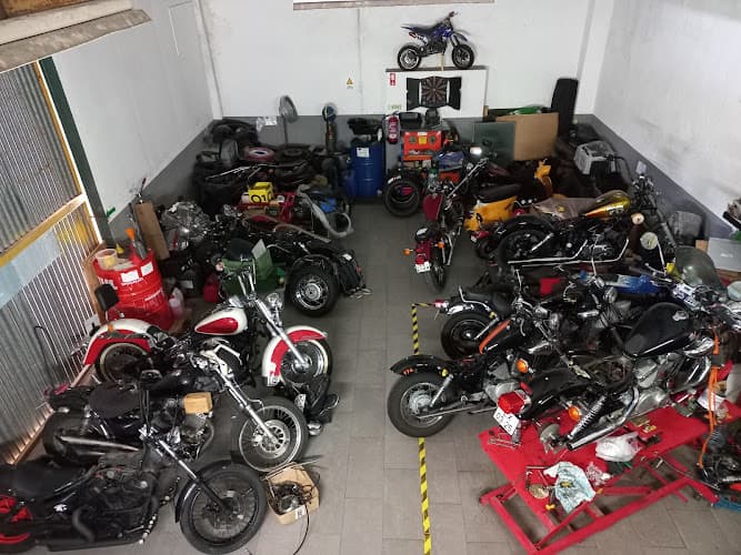 RR TEAM Custom Garage